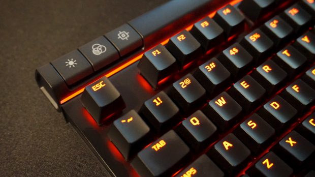 HyperX Alloy Elite LED keys