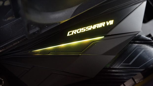 Asus ROG Crosshair VII Hero RGB