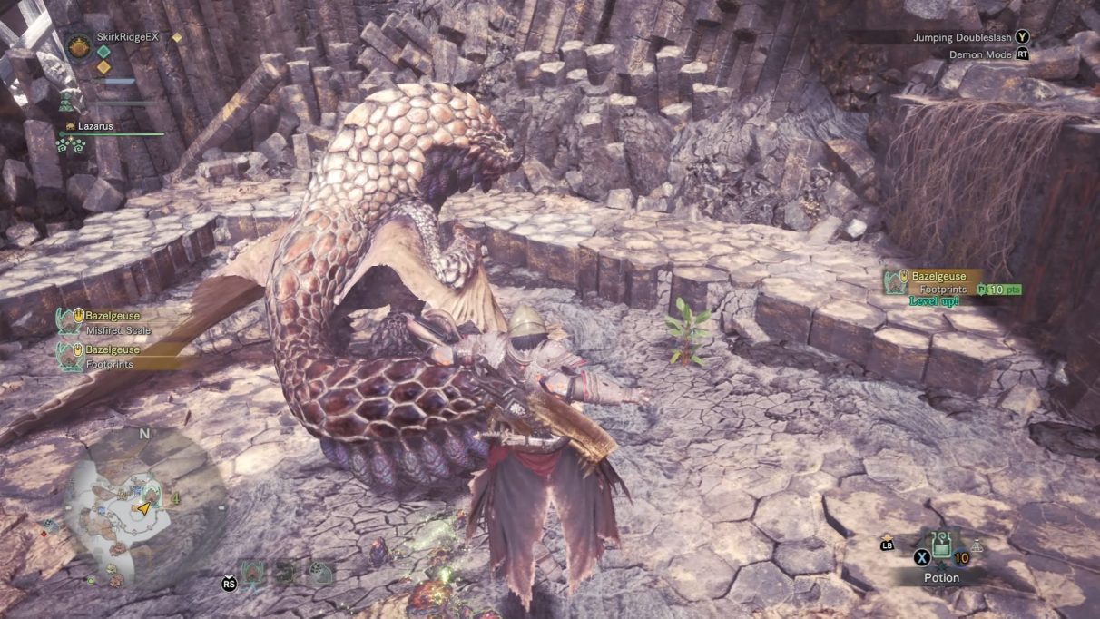 Hunter is about to get the jump on Bazelgeuse's tail.