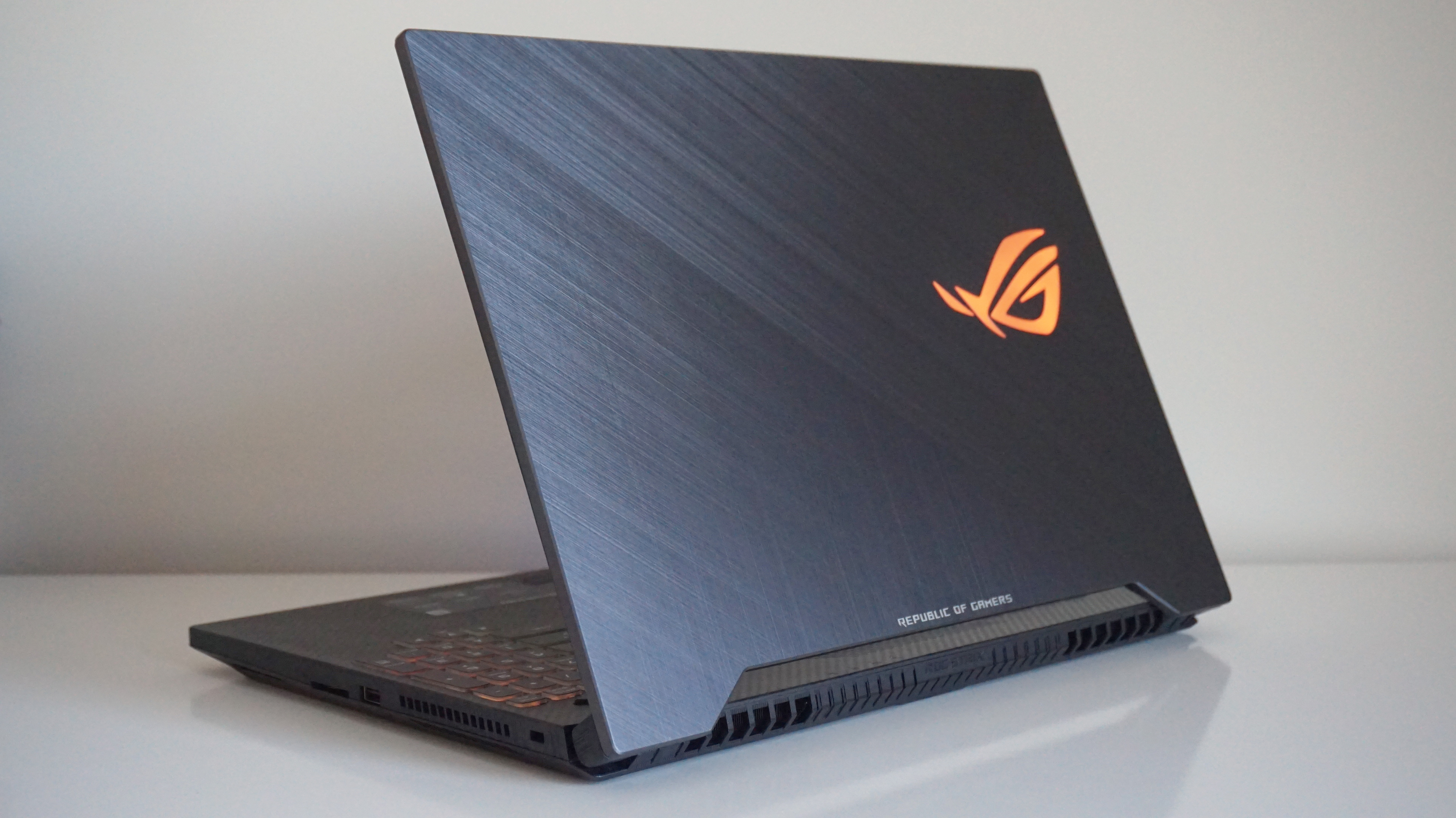 ASUS ROG Strix scar II. Ноутбук ROG Strix scar 2. Асус Рог 504 GW. ASUS ROG scar.