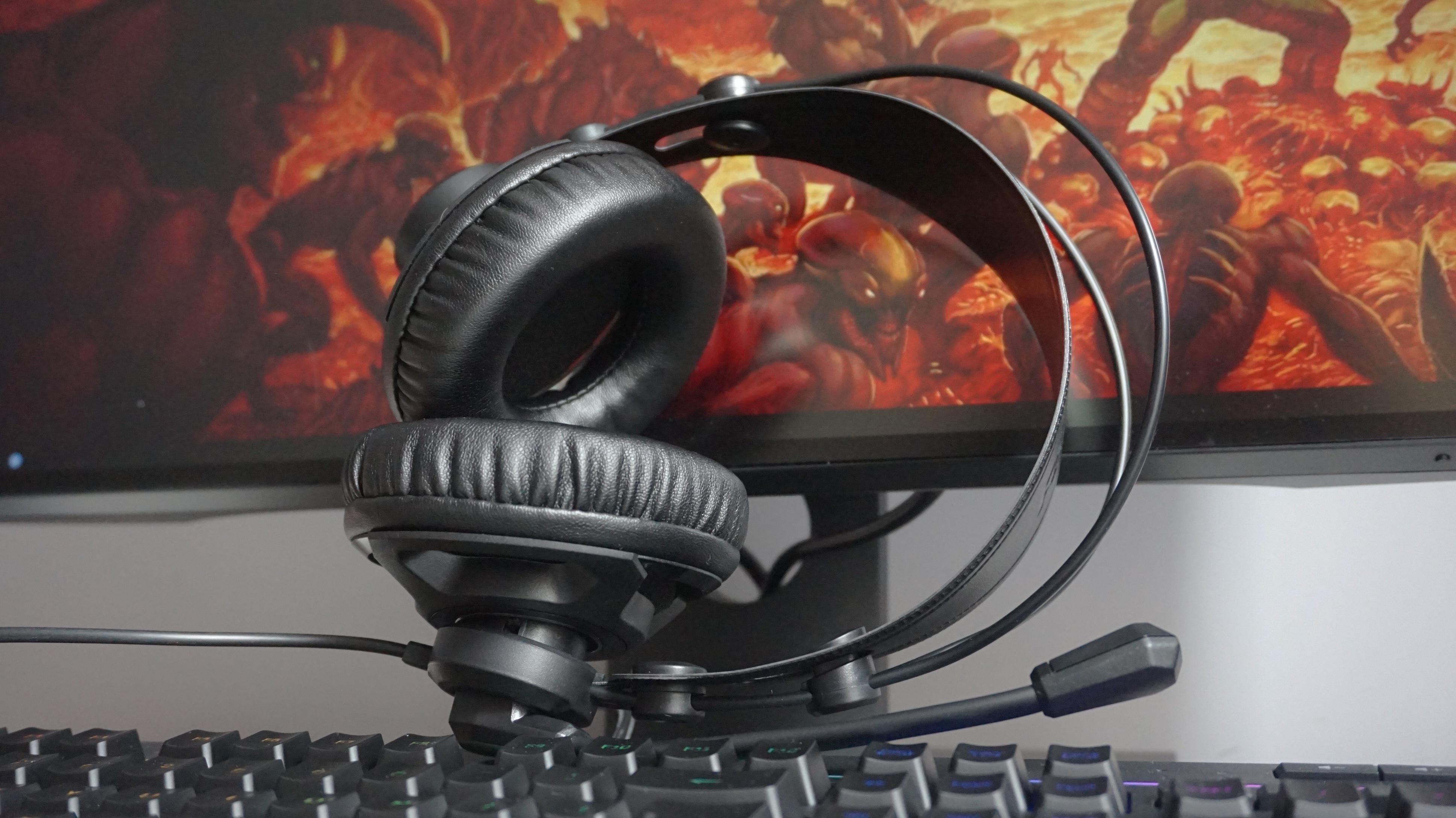 Roccat Renga Boost review: A great open-backed gaming headset