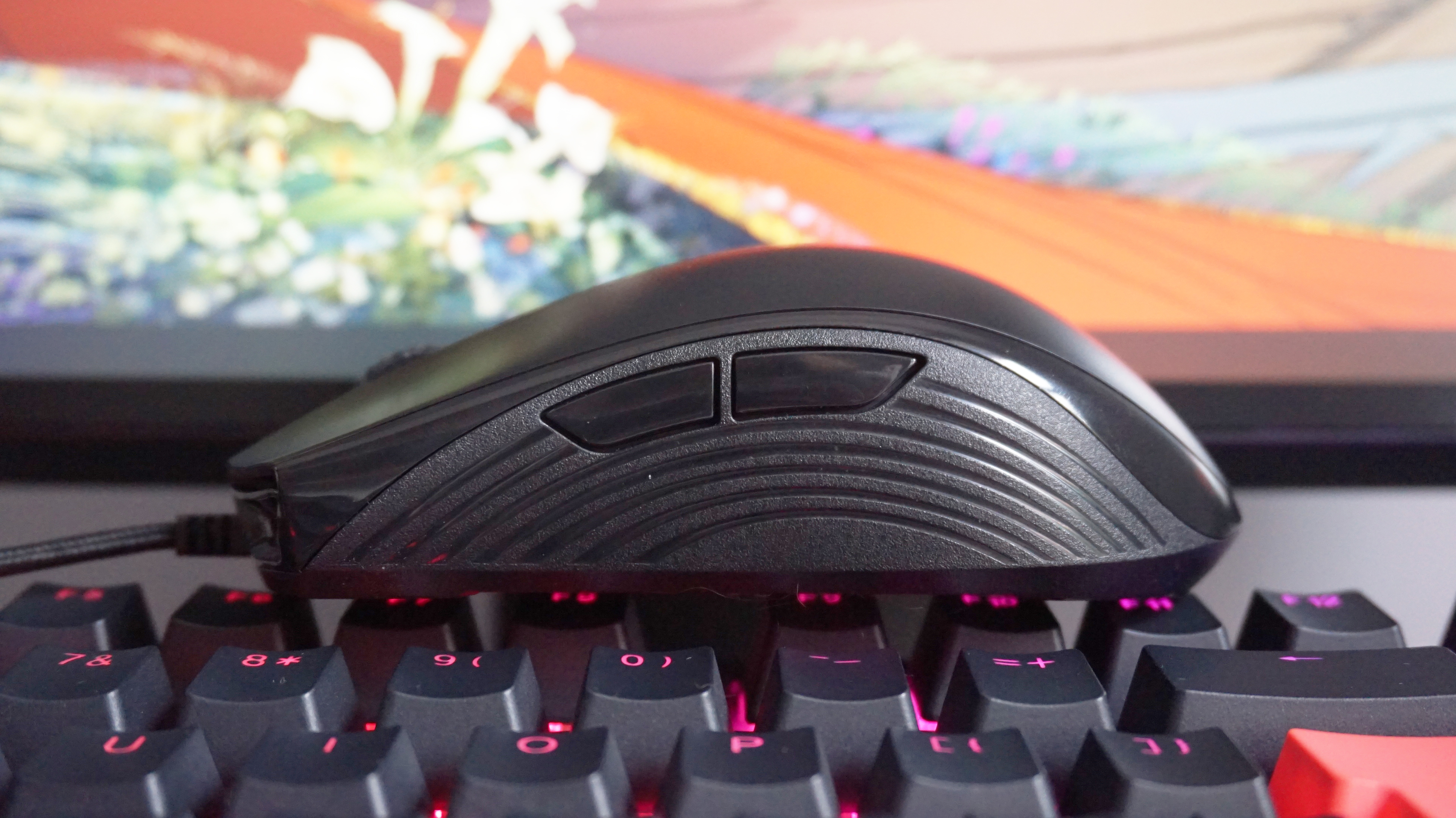 hyperx pulsefire core 6200 dpi