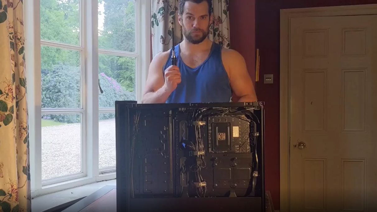 Watching Henry Cavill build a PC gave me a heart attack - 22