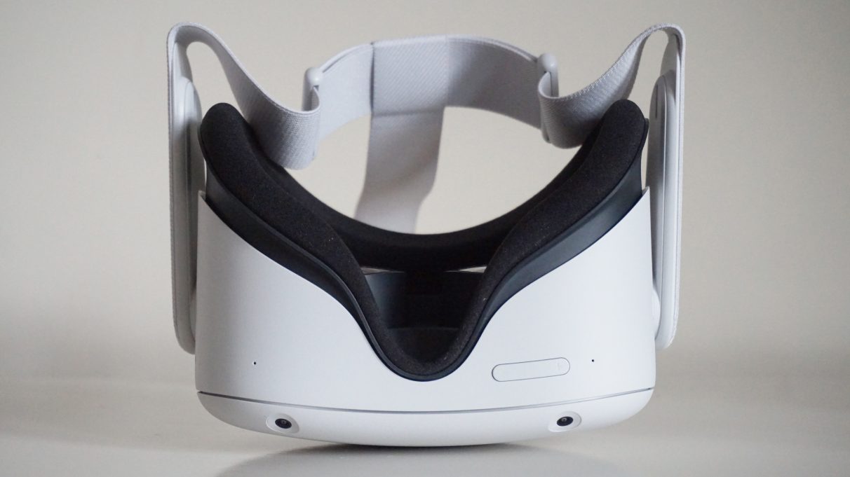 A photo showing the underside of the Oculus Quest 2, where its volume control is located.