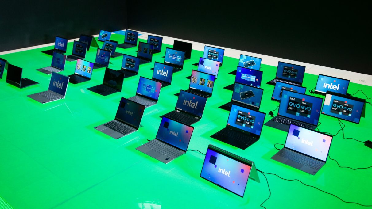 A selection of Intel laptops from their CES 2021 line-up.